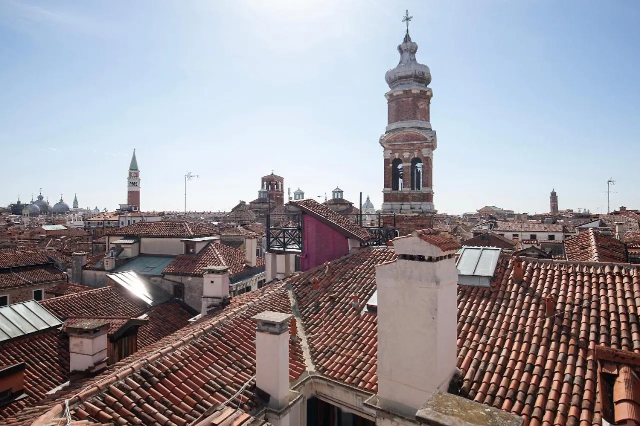 Altana Rialto Apartment Venedig Italien